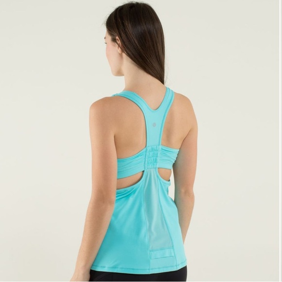 Lululemon Tone It Tank in Angel Blue - Picture 1 of 6